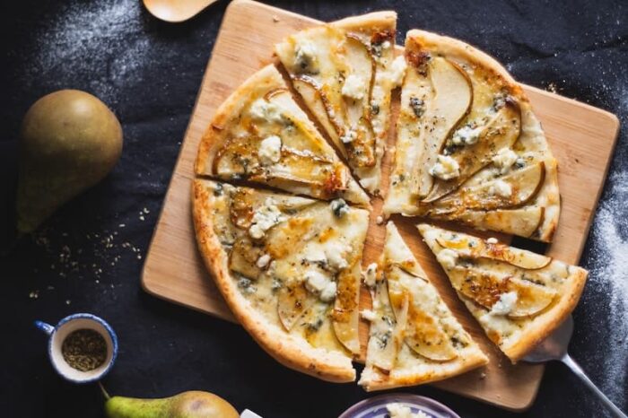 Bananas Foster Dessert Pizza