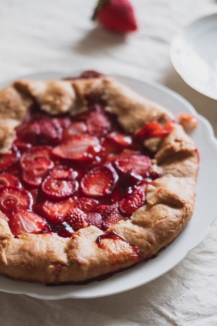 Caramel Apple Dessert Pizza